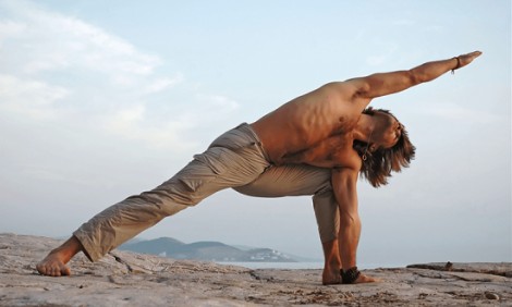 6 λόγοι που κάνουν την Yoga ιδανική και για τους άντρες